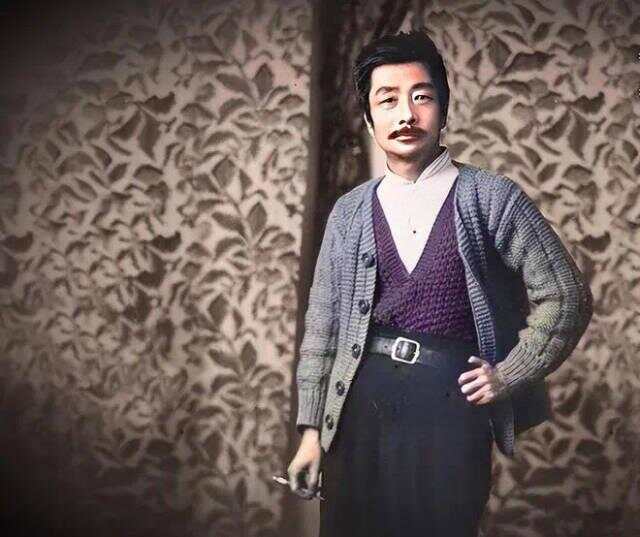 毛背心热销它的诞生与广州有关pg电子试玩网站免费鲁迅同款(图6)