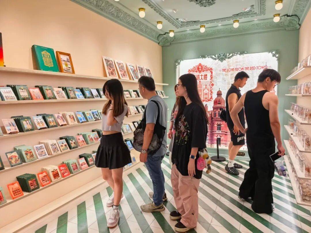 城区爆款文创解锁城市新名片pg电子首页青岛市南：历史(图3)